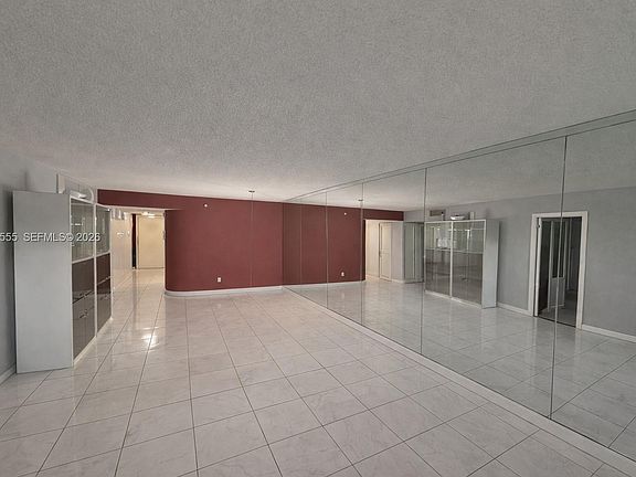 4th image of 3910 Inverrary Blvd APT 603B