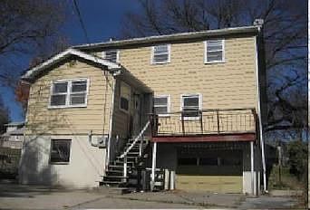 2nd image of 6101 Gladstone Blvd