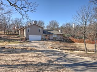 4461 Colonial Dr, Sapulpa, OK 74066
