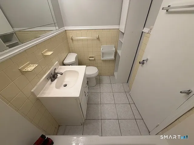 239 Old Farms Rd #16D — Photo 6