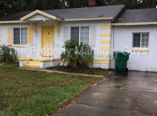 652 N Stone St, Deland, FL 32720