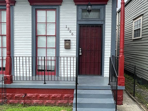3rd image of 1364-1366 Laharpe St