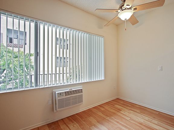 4th image of 18530 Citronia St APT 23