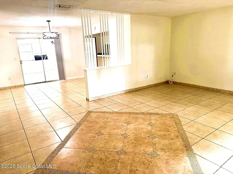 18 Forrell Ave — Photo 29