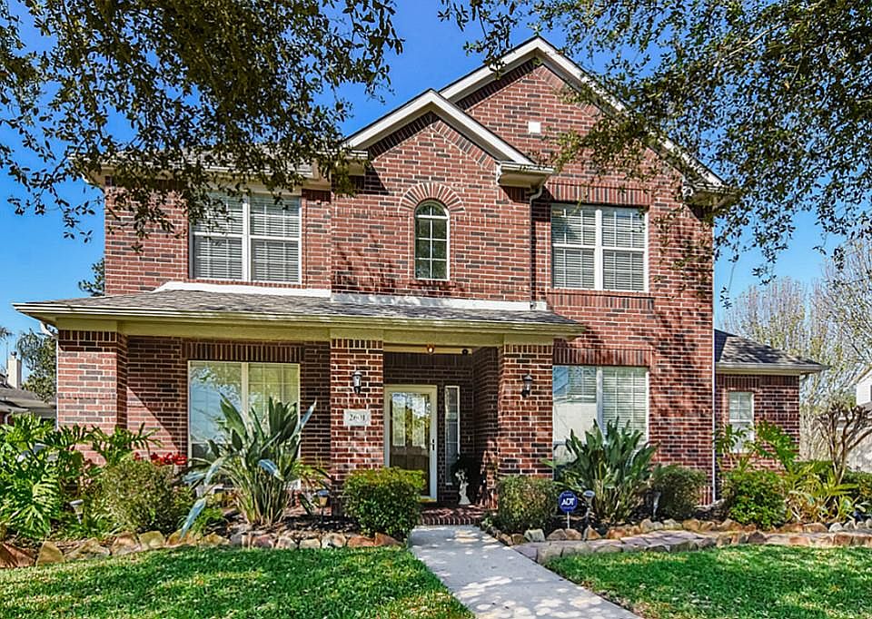 1st image of 2601 Pebble Creek Dr