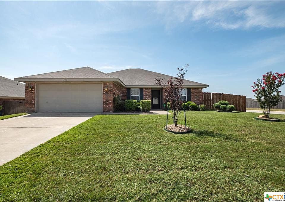 1st image of 300 Viola Dr