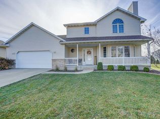 422 Rosemal Ln, Deforest, WI 53532