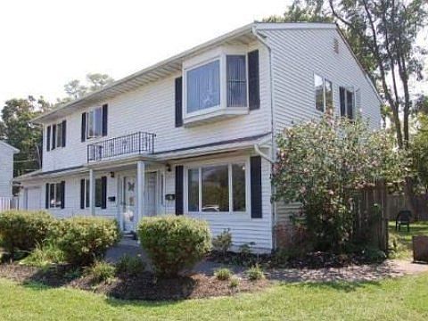3rd image of 3130-3132 Union Blvd