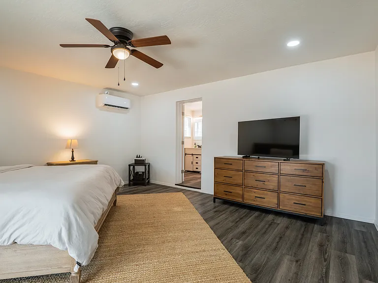 3408 La Veta Dr NE — Photo 16