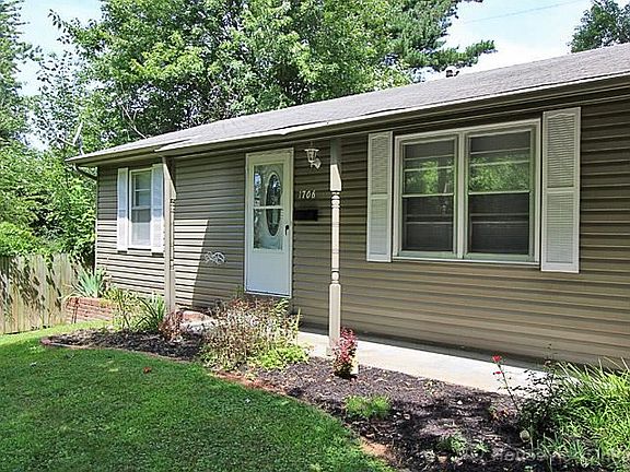 5th image of 1706 Whitelaw Ln