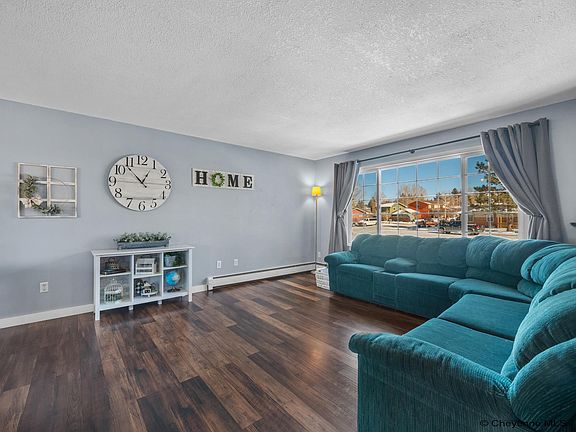3rd image of 1314 Downey St