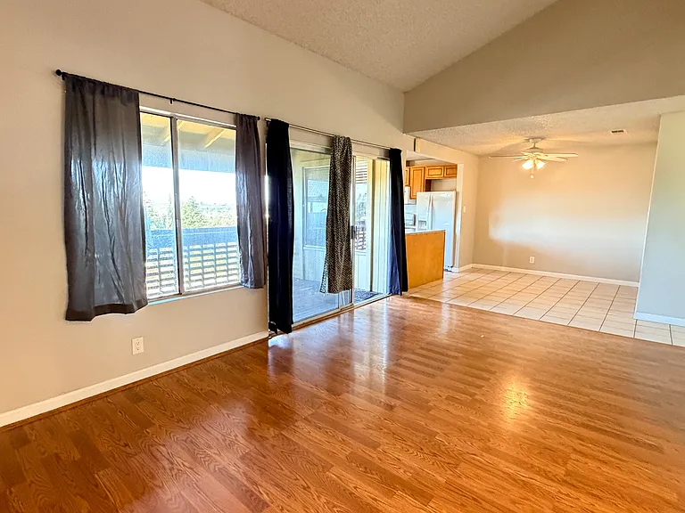 355 Parkview Ter #K4 — Photo 3