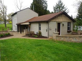 134 Knowlson Ave, Beaver Falls, PA 15010