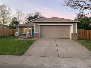 1573 Calistoga Way, Olivehurst, CA 95961