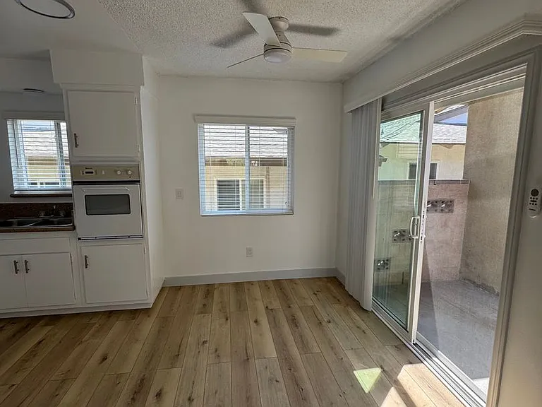 3720 Emerald St — Photo 39