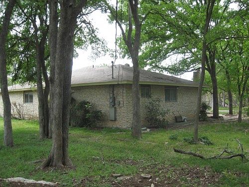 5th image of 11006 Shady Hollow Dr