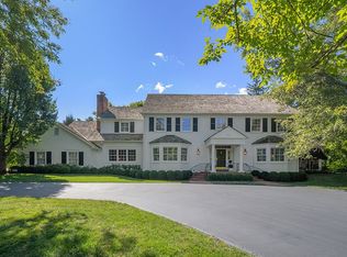 16 Steeplechase Ct, Saint Louis, MO 63131