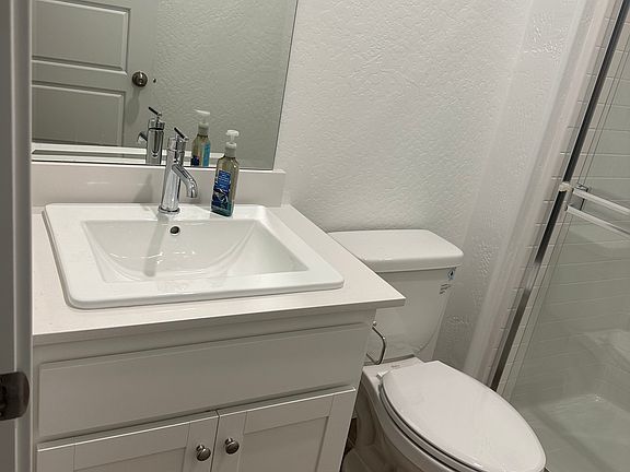 3rd image of 3459 N Cypress Ave