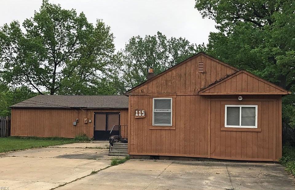 1st image of 115 Forest Dr