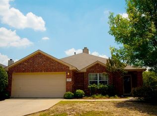 8200 Montecito Dr, Denton, TX 76210