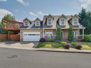 334 SE Regan Hill Loop, Estacada, OR 97023