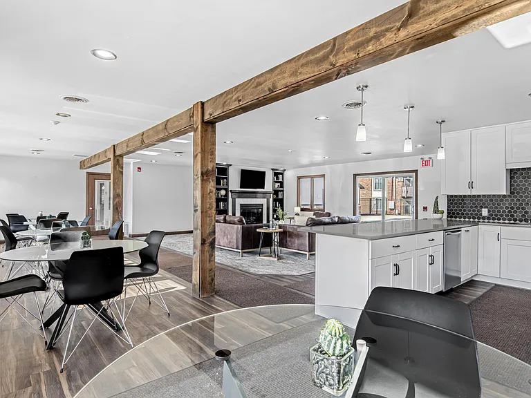 Creekwood Apartments Clubhouse