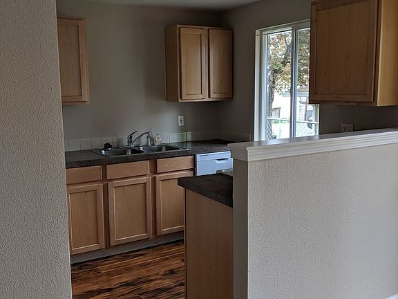 5th image of 3510 Kauffman Ave APT F