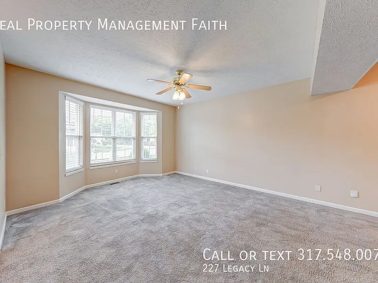 227 Legacy Ln — Photo 5