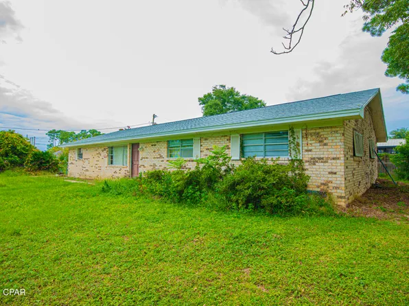 2329 Oakwood St, Panama City Beach, FL 32408