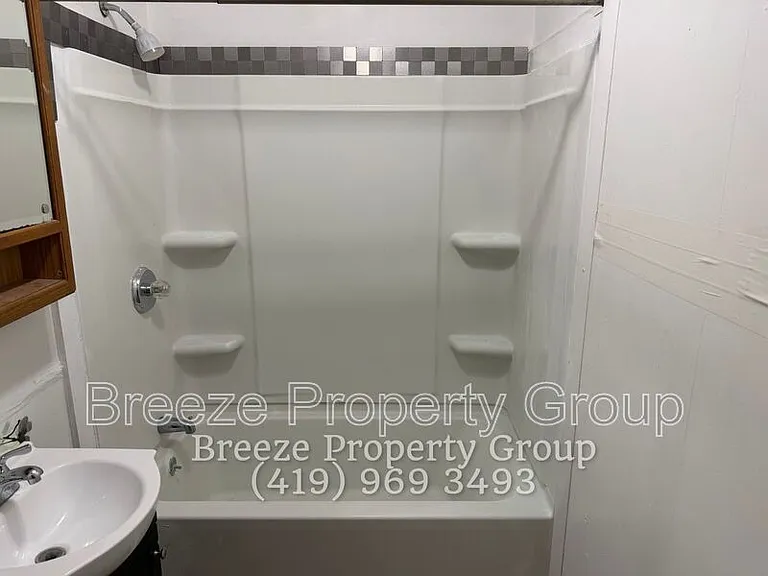 340 S Pierce St — Photo 7