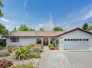 76 Santa Maria Dr, Novato, CA