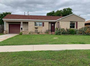 2715 NW Arlington Ave, Lawton, OK 73505