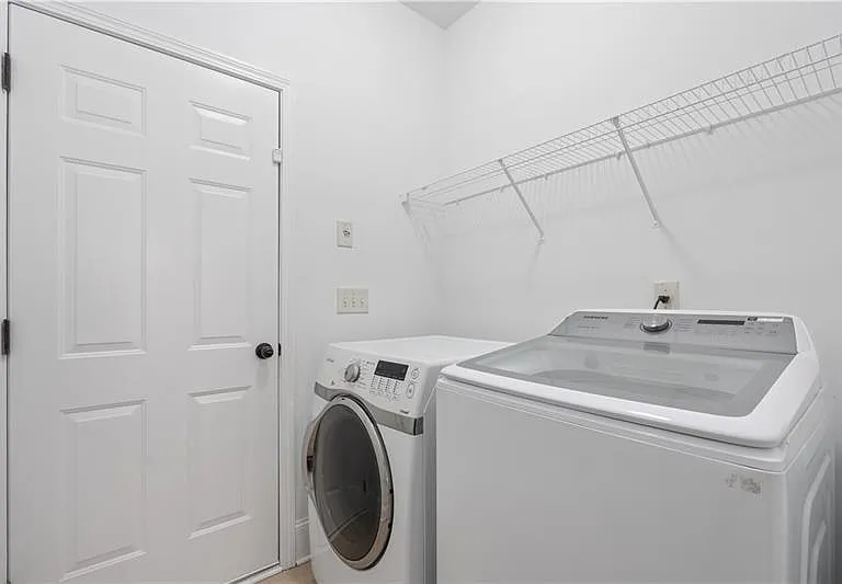 2080 Red Barn Ct — Photo 19