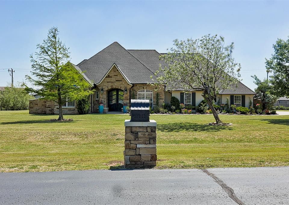 1st image of 17312 Barrington Hills Ln