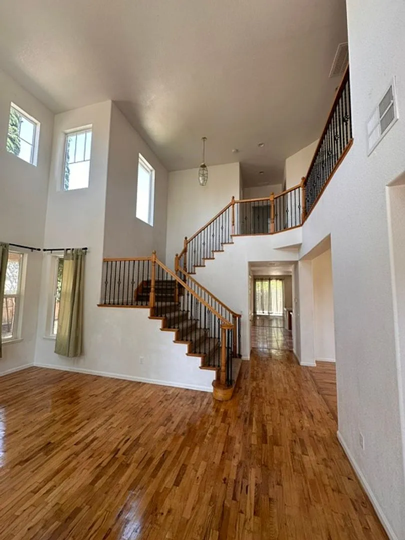 Dream Rental in Natomas — Photo 3