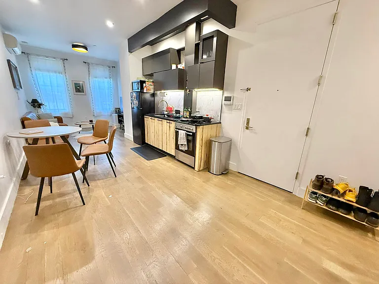 709 Sterling Pl #1A — Photo 2