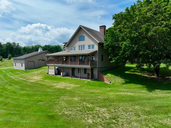 327 Brock Hill Road, Newbury, VT 05051