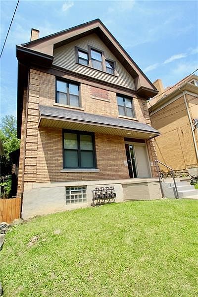 Stately curb appeal with maintenance free finishes.