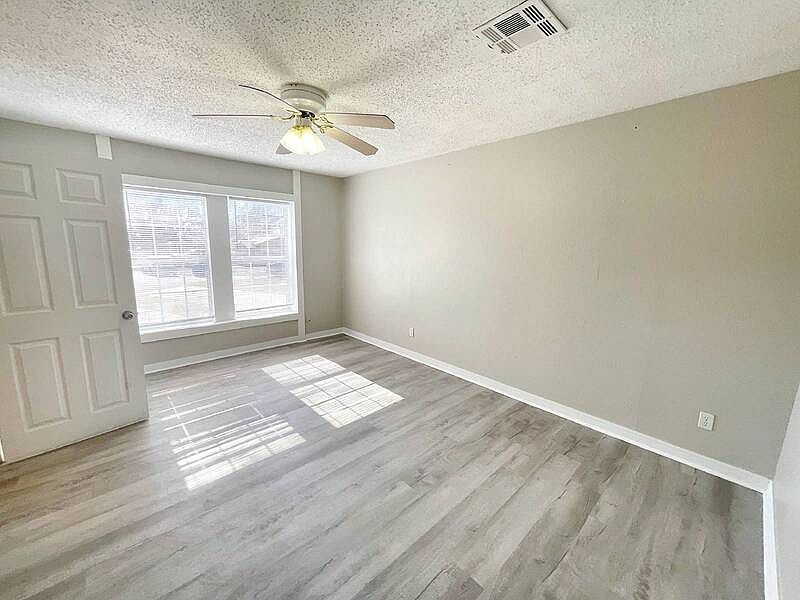 613 S 105th East Pl, Tulsa, OK 74128 | Zillow