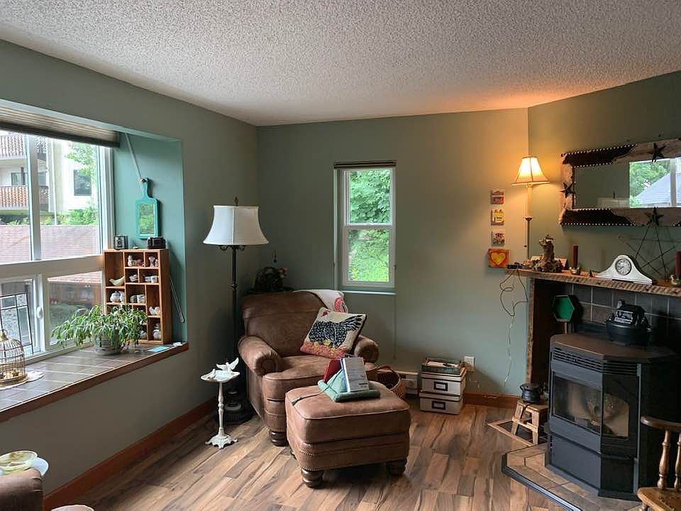 1st image of 707 W 6th Ave APT 21