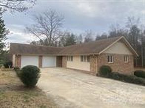 201 Vfw Rd, Morganton, NC, 28655