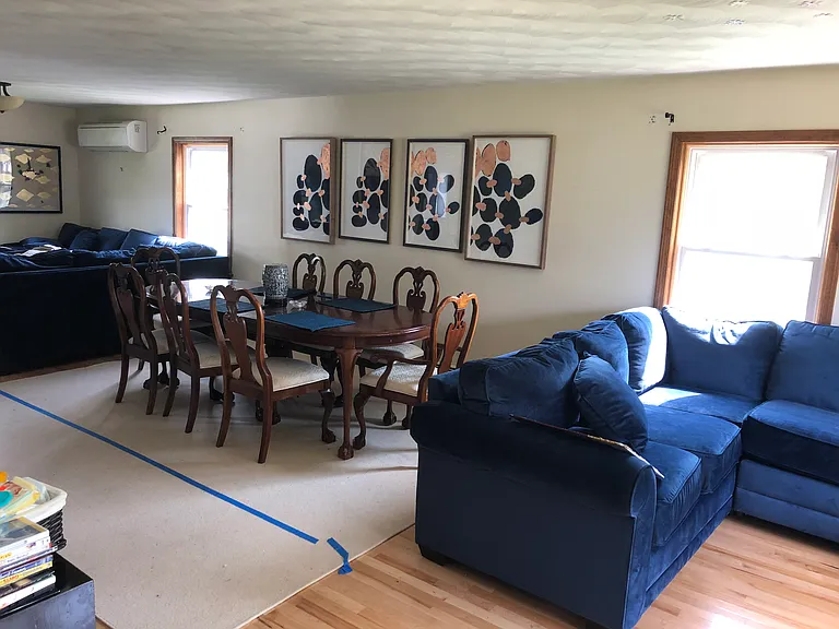 Clearview Ave — Photo 17
