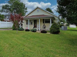767 James River Tpke, Milton, WV 25541