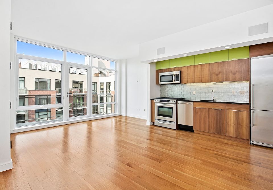 1st image of 101 Bedford Ave APT A805