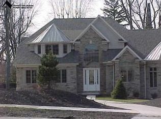 2786 Horseshoe Blvd #5, Westlake, OH 44145