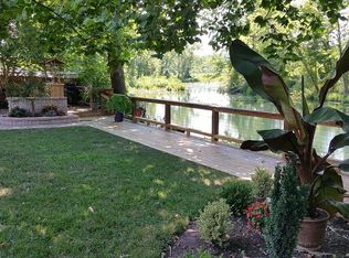 2031 Dewey Dr, Stafford, VA 22554