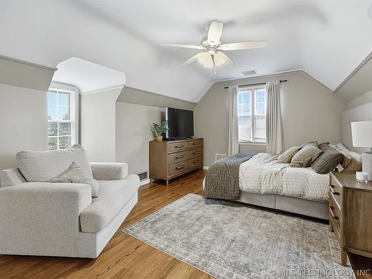 1804 S Delaware Ave — Photo 41