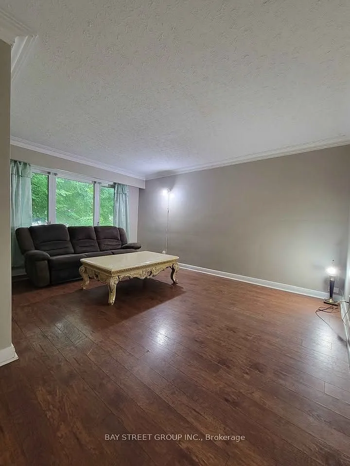 4 bed, $2,950 — Photo 3