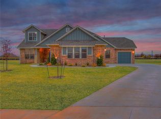 2800 Siena Cir, Yukon, OK 73099