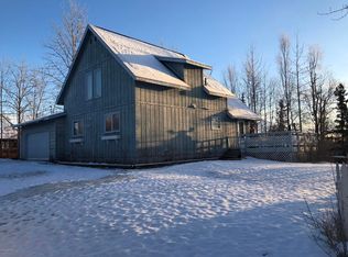 5250 E Iroquois Ct, Wasilla, AK 99654